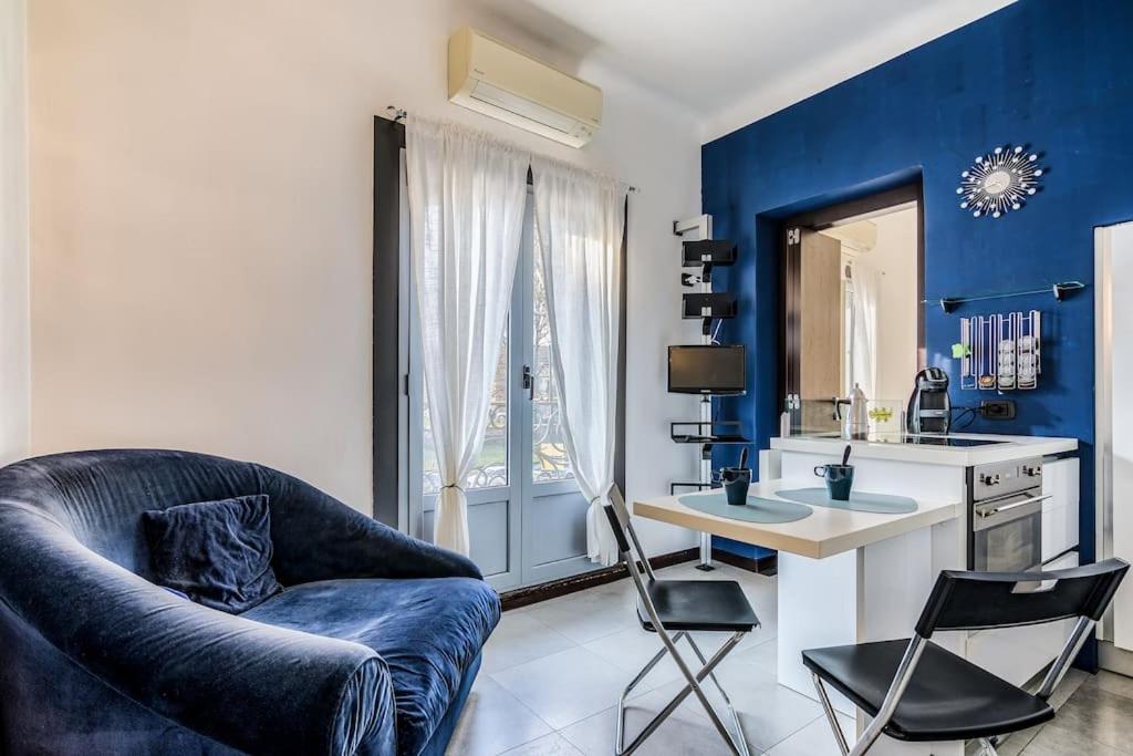 Ad Un Passo Dal Duomo Elegante Appartamento Wifi Milan Extérieur photo